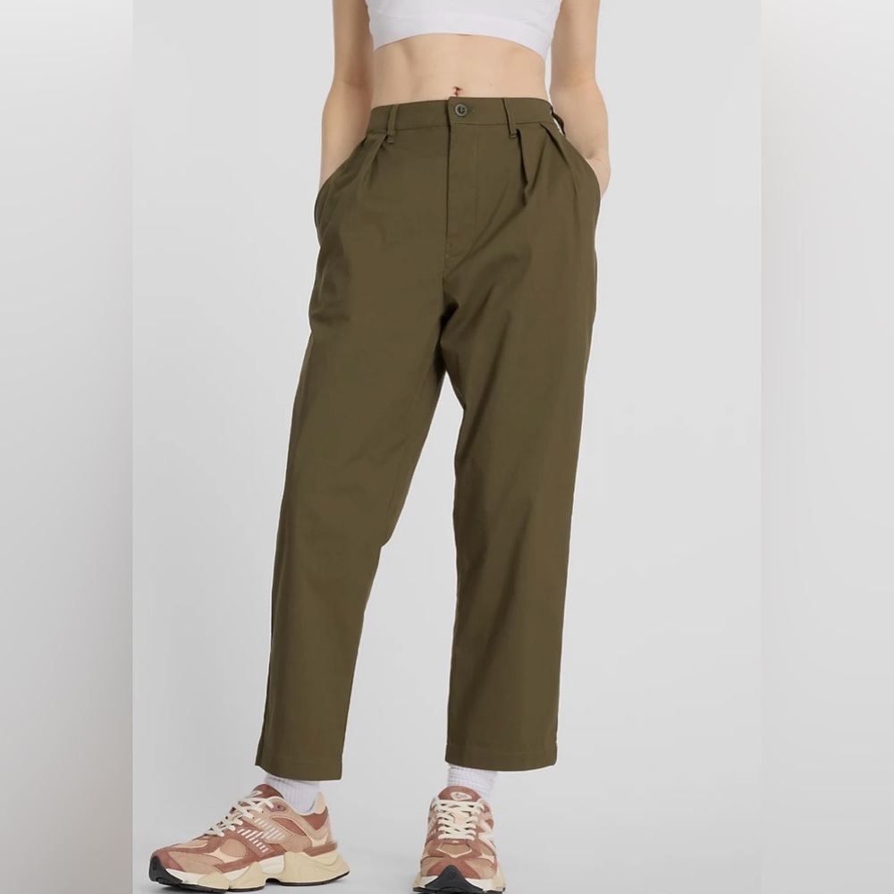 NWOT New Balance Boylston Twill Tapered Pant XS